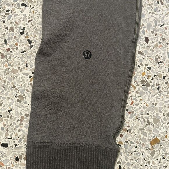 Lululemon Zoned In tight tights leggings dull brown grey 8 - Picture 4 of 7